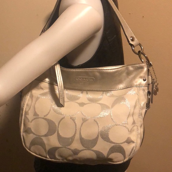 Coach Handbags - Coach Signature C Medium Handbag